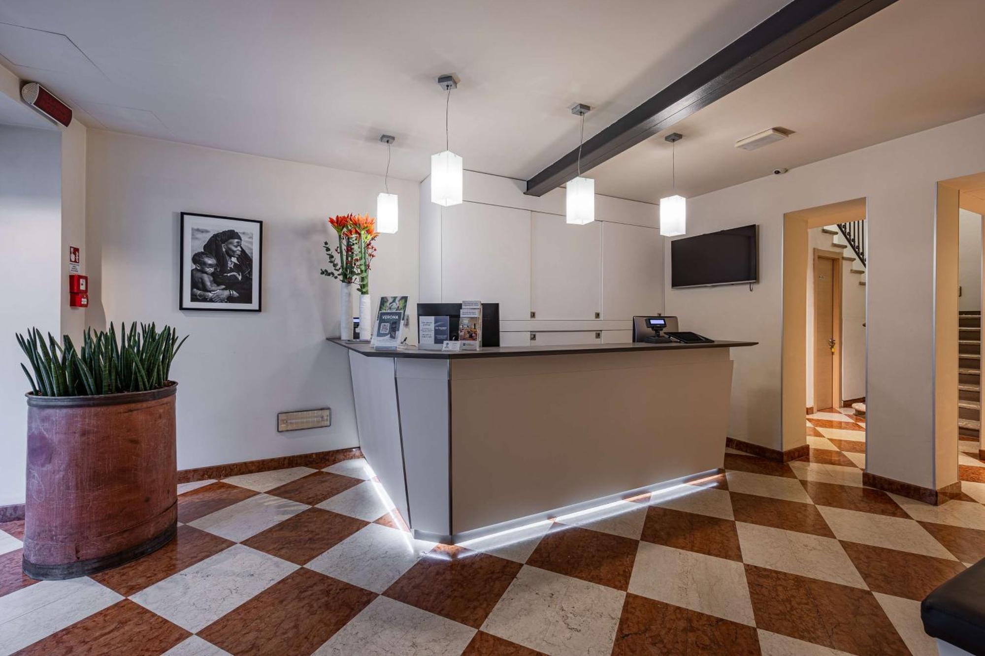 Best Western Hotel Armando Verona Bagian luar foto